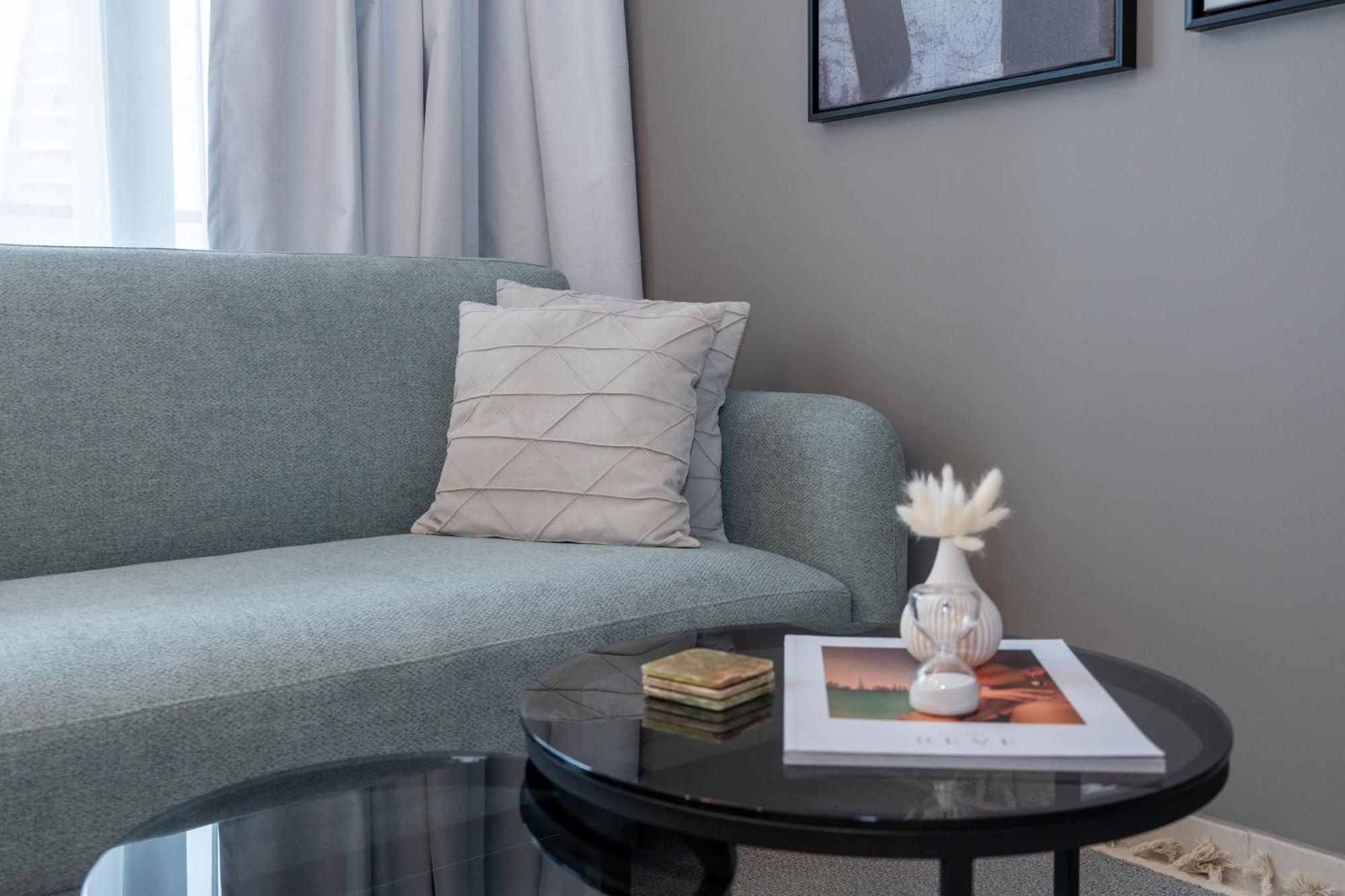 Keyrock Living - Elegant Escape At Zada Tower Apartment