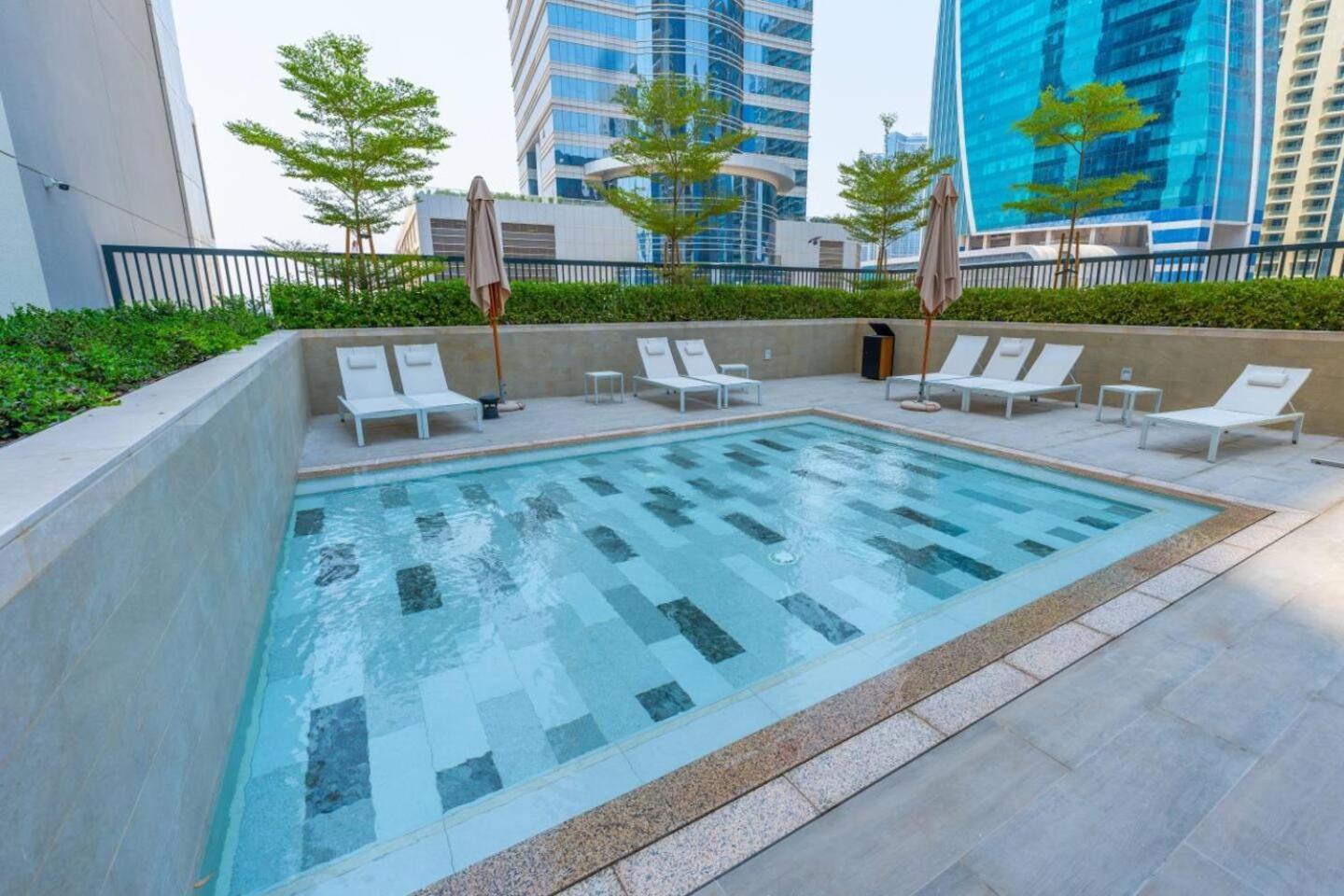 Keyrock Living - Elegant Escape At Zada Tower Apartment *