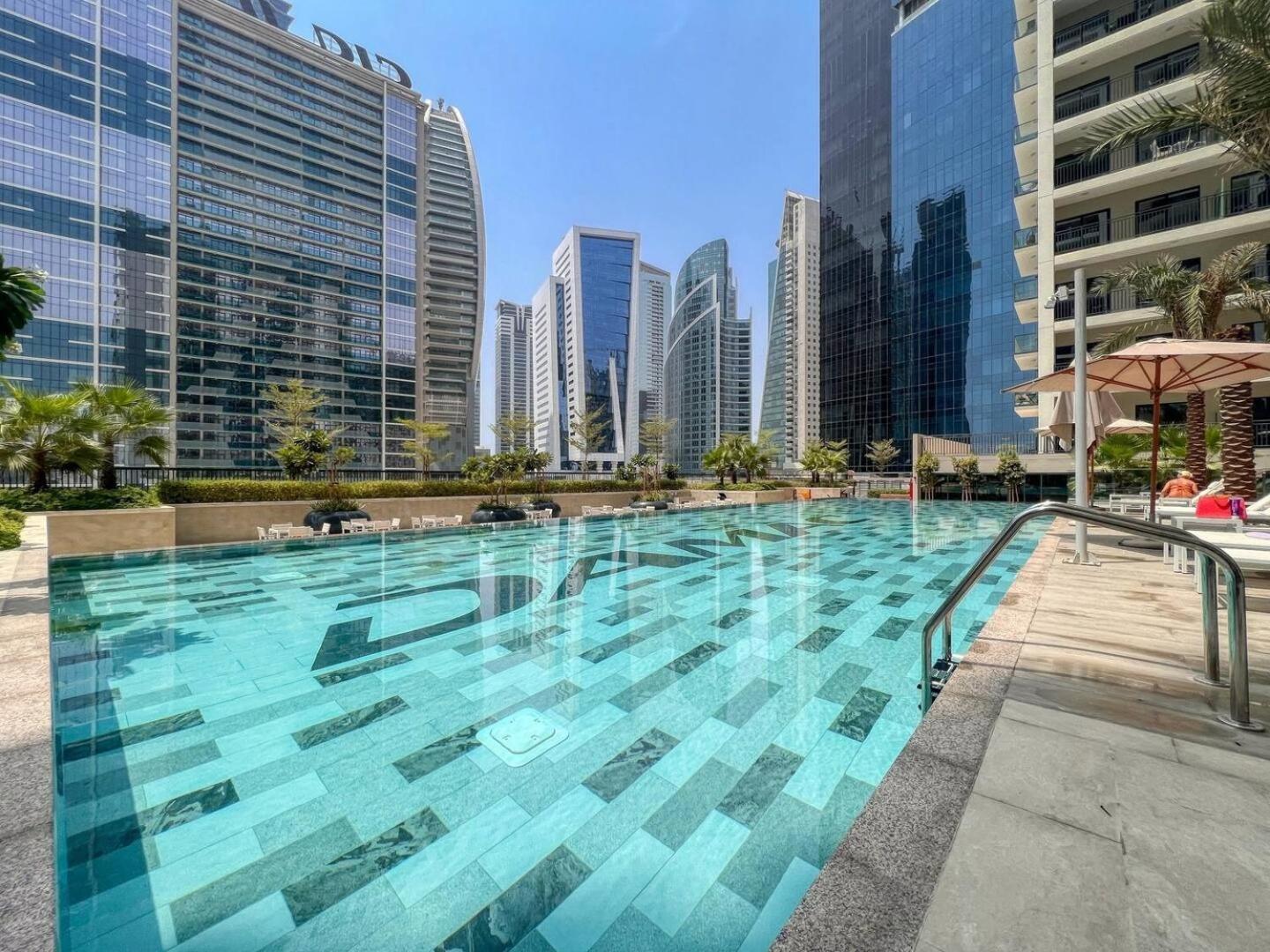 Keyrock Living - Elegant Escape At Zada Tower