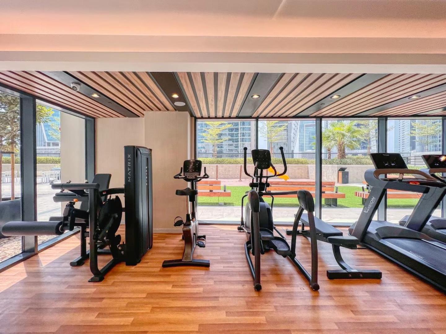 Keyrock Living - Elegant Escape At Zada Tower Apartment *